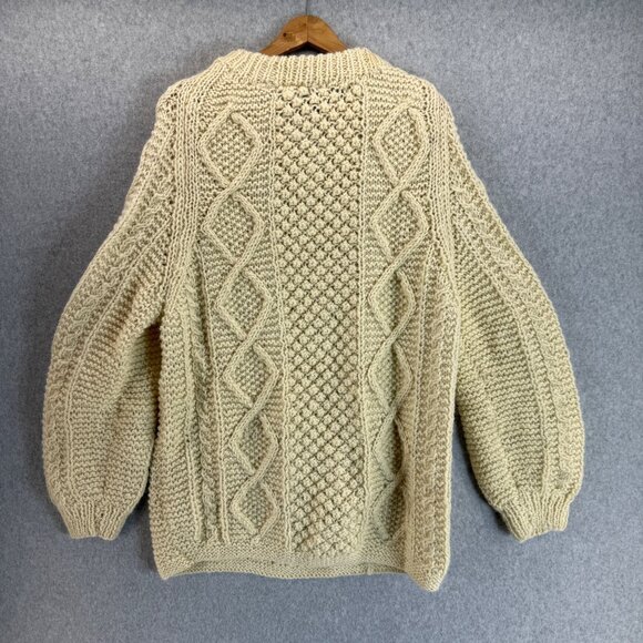 Passports Of Pieri Imports Vintage Cream Cable Knit 100% Wool Sweater Size Large - Picture 8 of 14